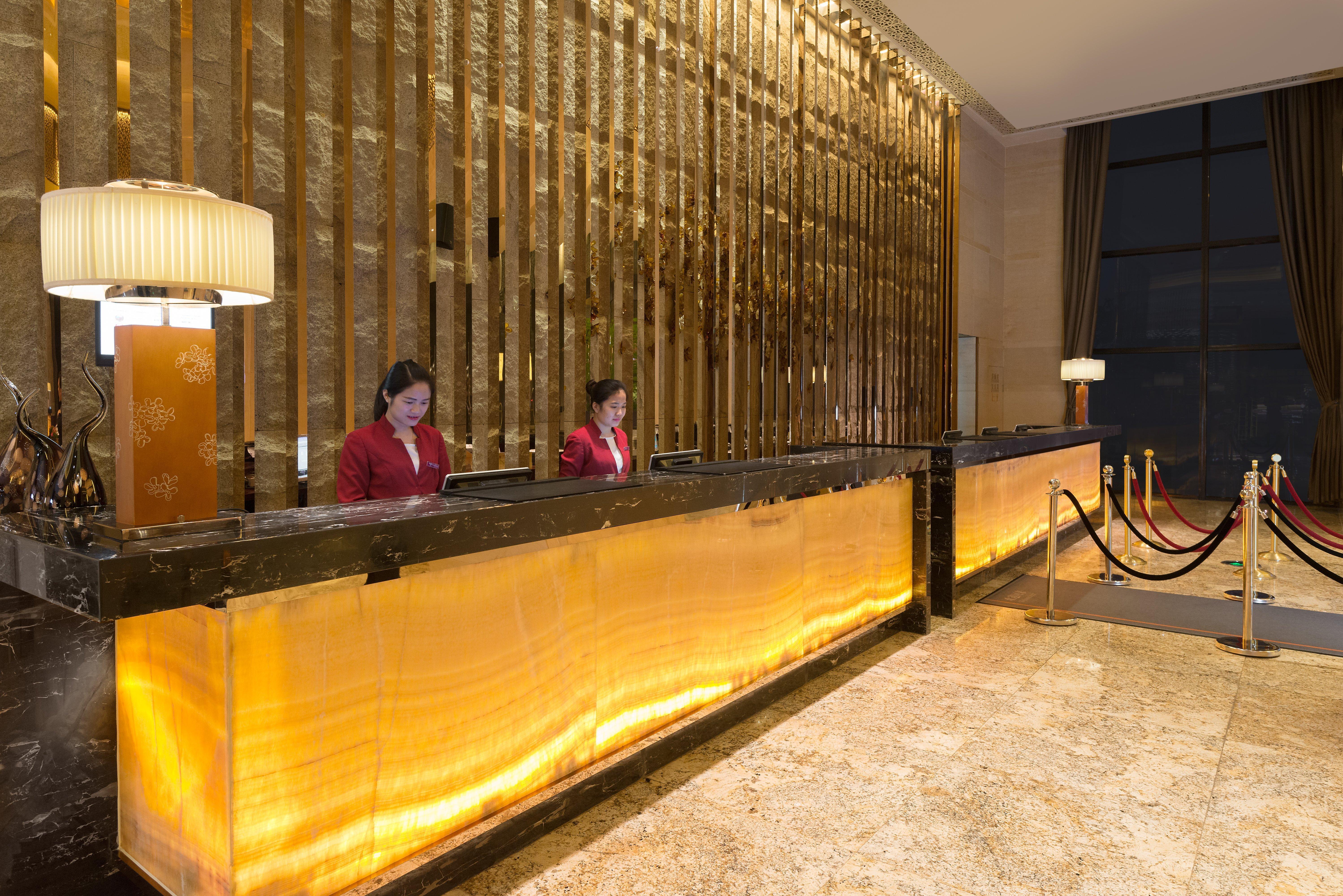 Отель Crowne Plaza Chengdu Panda Garden By Ihg Экстерьер фото