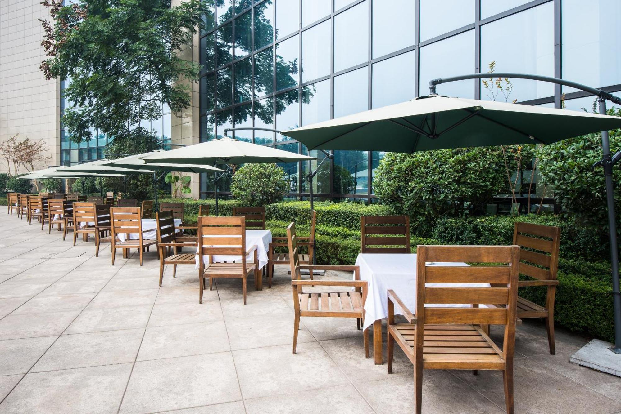 Отель Crowne Plaza Chengdu Panda Garden By Ihg Экстерьер фото