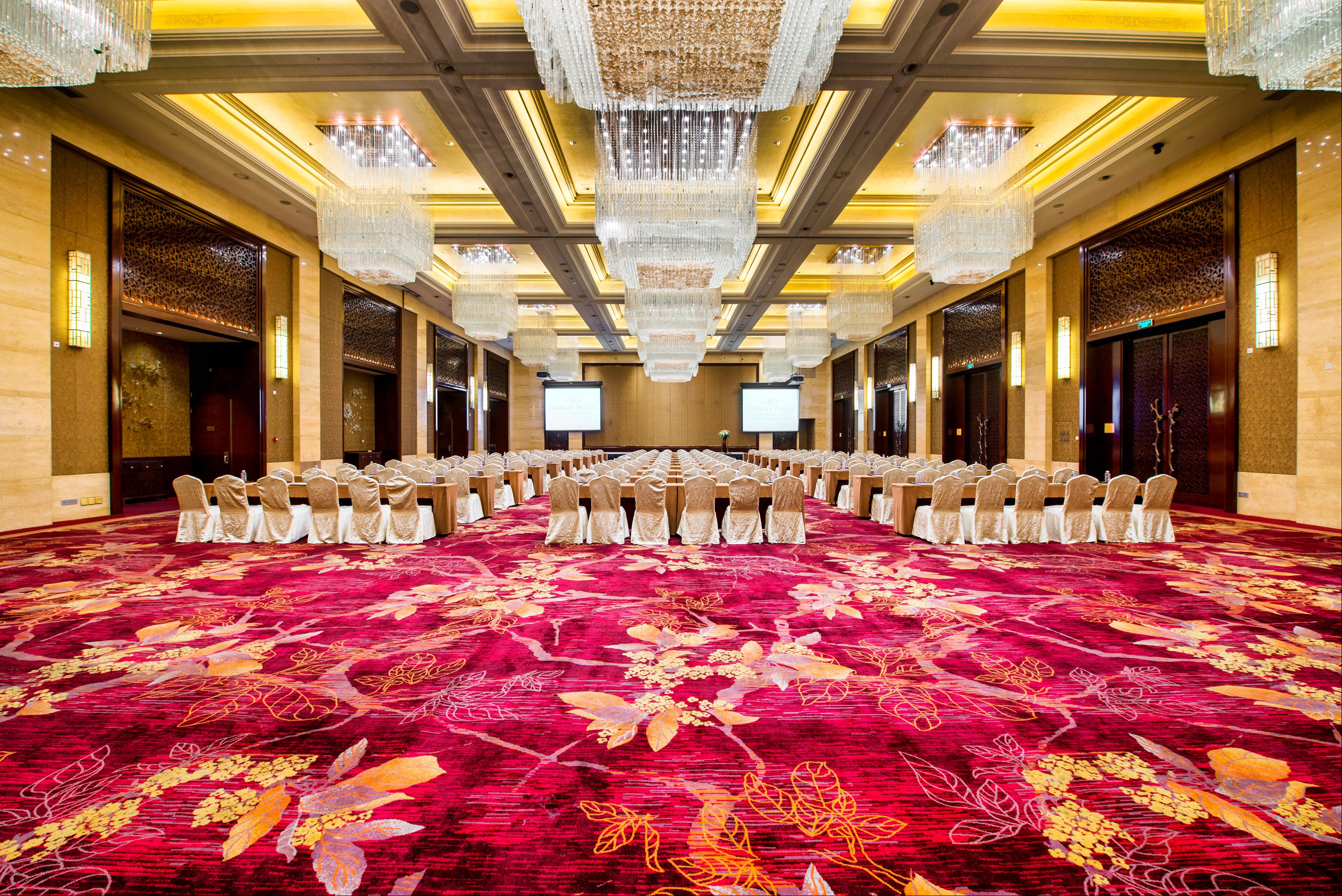 Отель Crowne Plaza Chengdu Panda Garden By Ihg Экстерьер фото