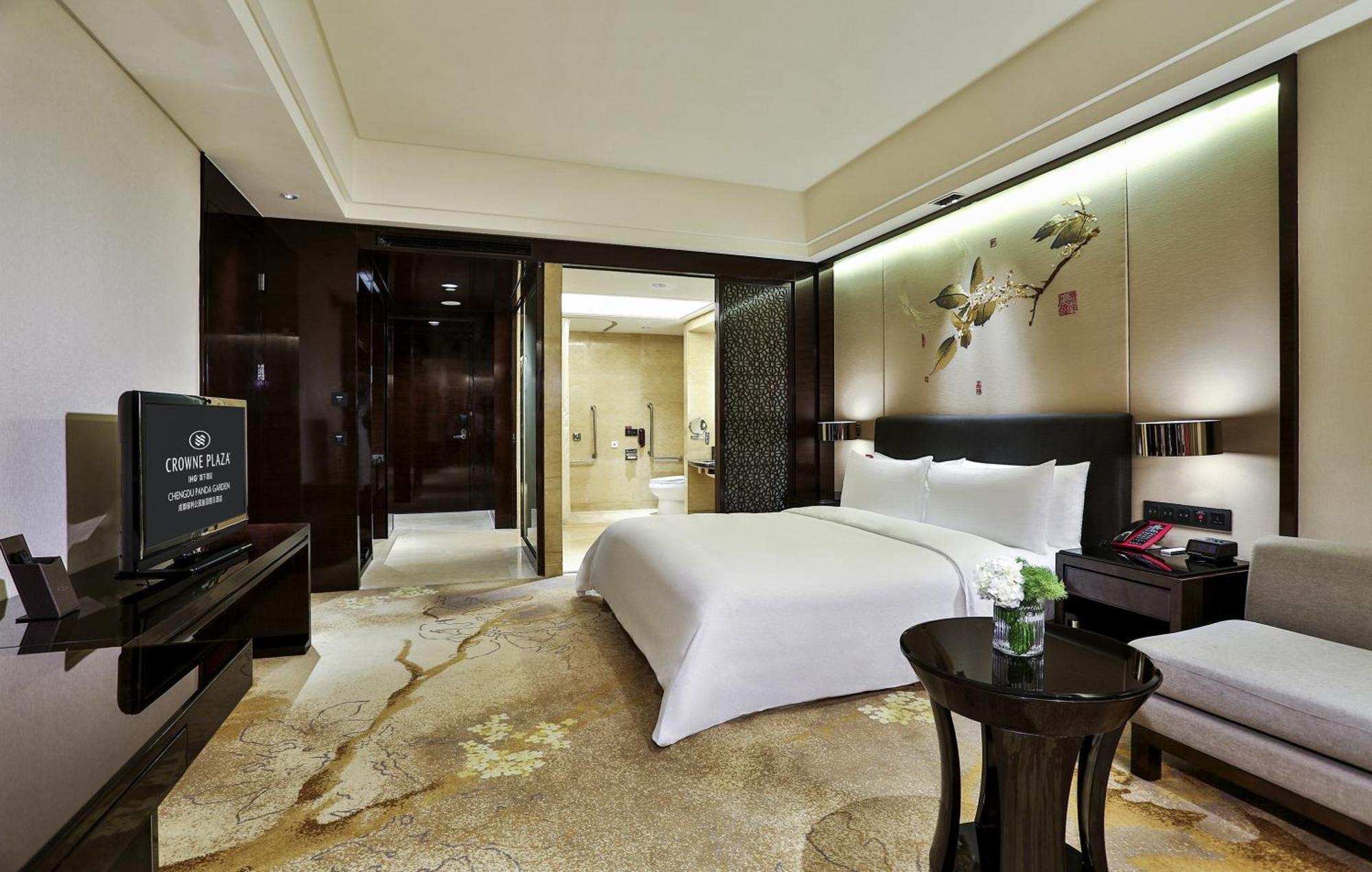 Отель Crowne Plaza Chengdu Panda Garden By Ihg Экстерьер фото