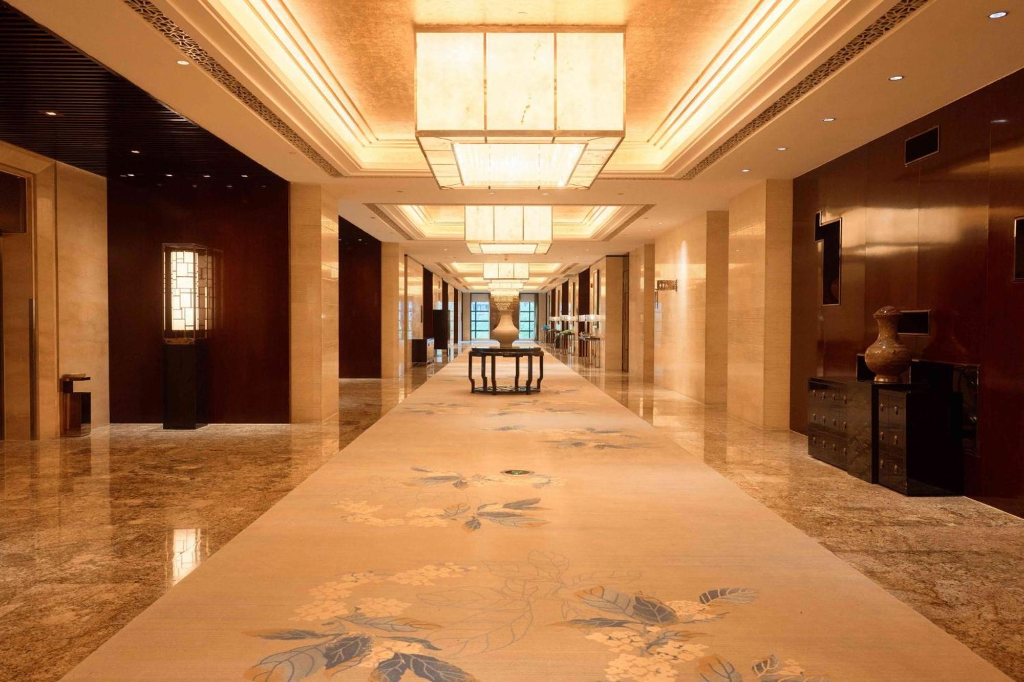 Отель Crowne Plaza Chengdu Panda Garden By Ihg Экстерьер фото